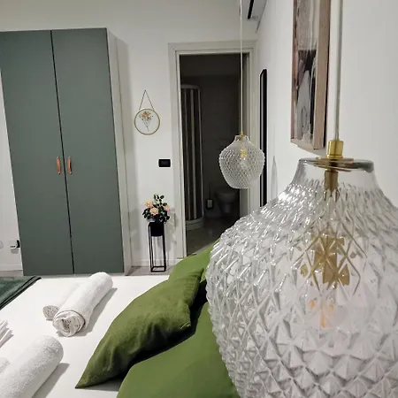 Casa Daniela Дом отдыха Дезенцано-дель-Гарда